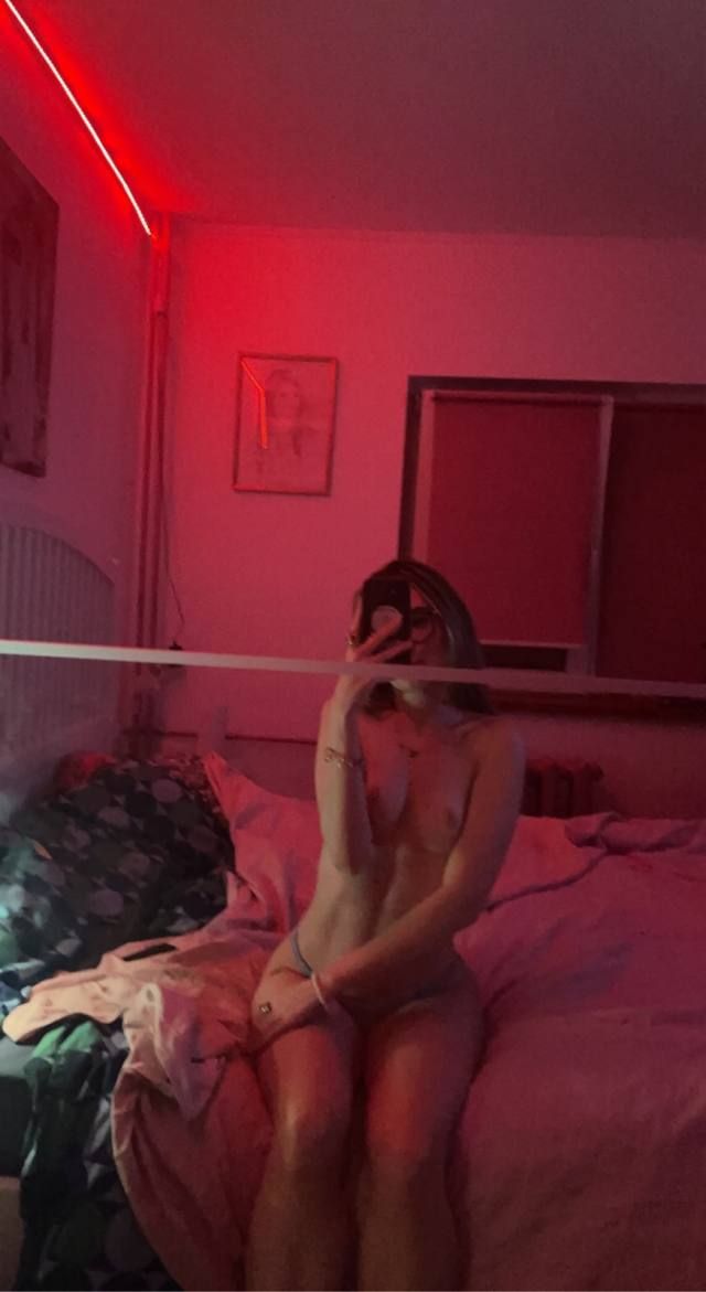 Hey y’all. Am available for meetup , special service hmu 9482100839 - Image 3